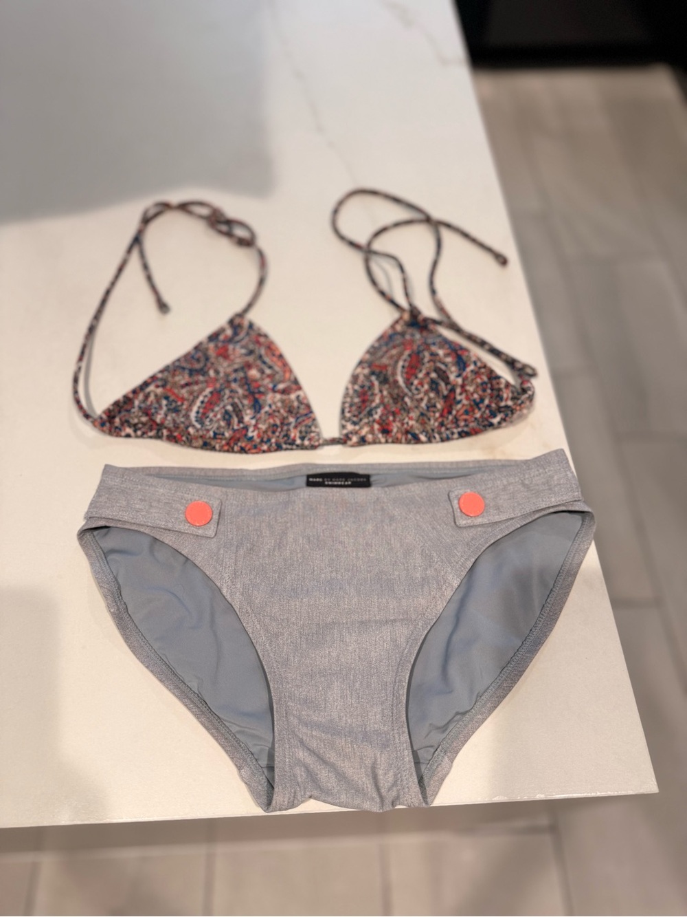 Marc Jacobs Paisley Triangle Bikini Top with Light Gray Bottoms - Picture 1 of 1